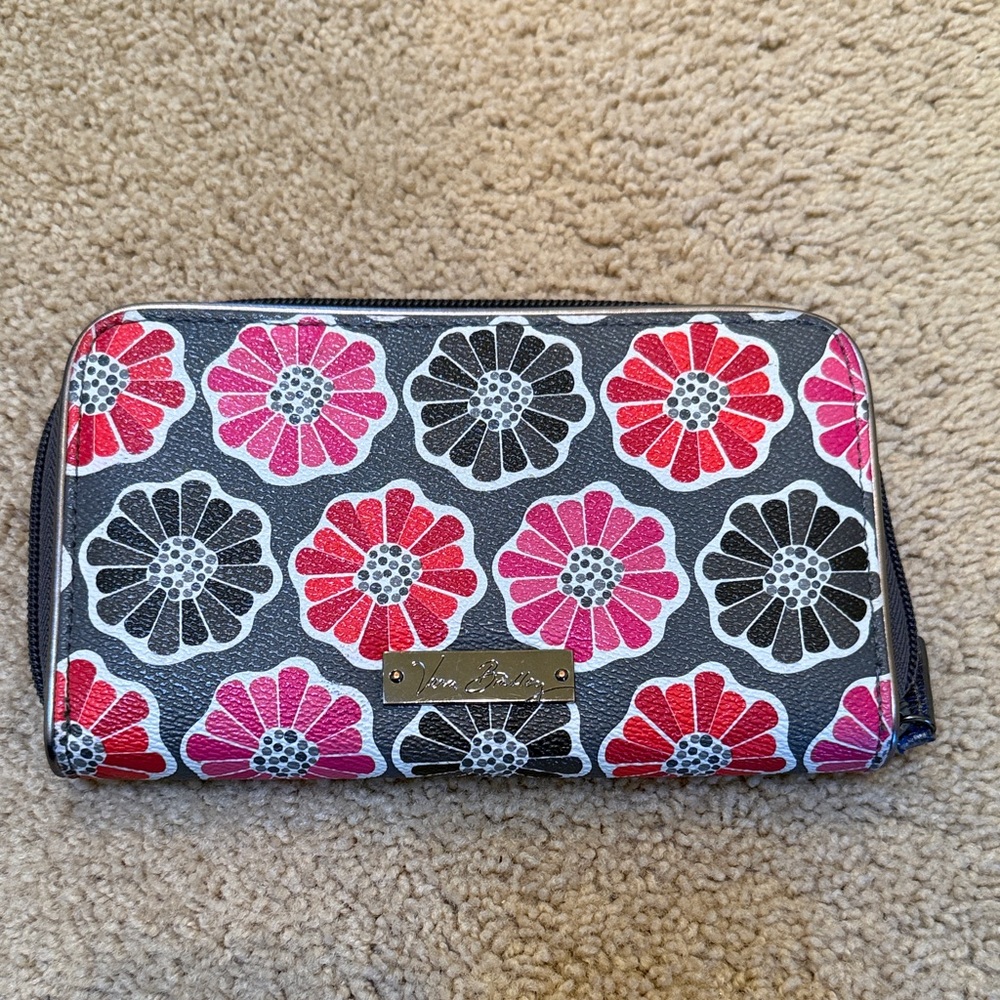 Vera Bradley Accordian Floral Zip Wallet